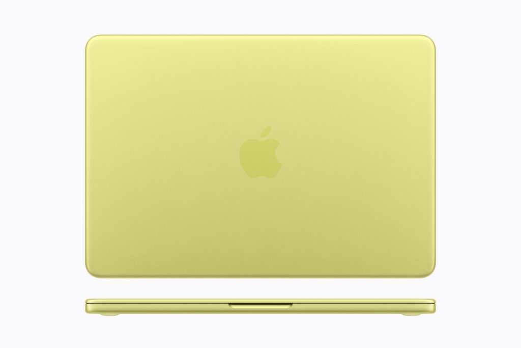 MacBook Neo coloris Citrus ouvert vu de face